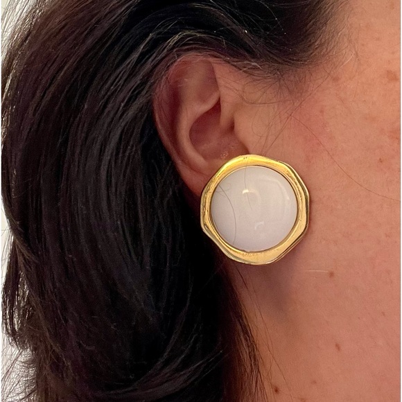 Vintage Carol Dauplaise Earrings - Picture 1 of 16